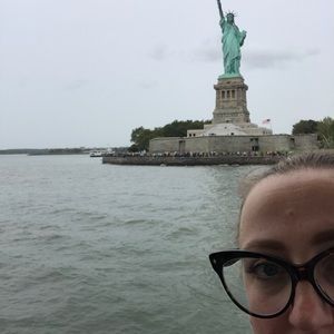 Meet your Posher, Jenna